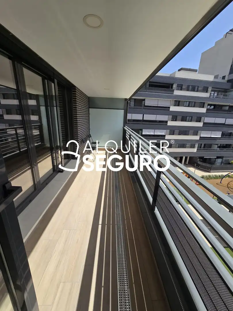Terrassa de Pis de lloguer en Alcalá de Henares amb Aire condicionat, Calefacció i Terrassa