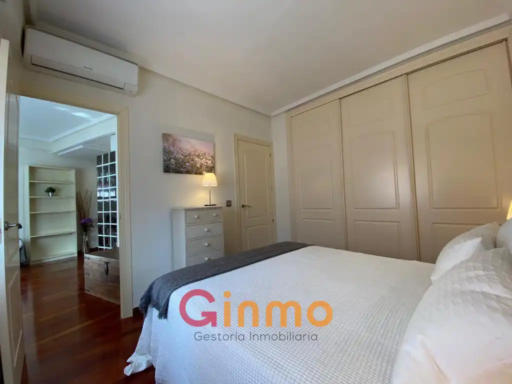Flat for rent in Calle de San Julio, 3, El Viso