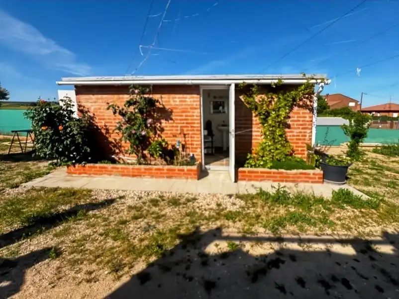 Vista exterior de Casa o chalet en venta en Hita