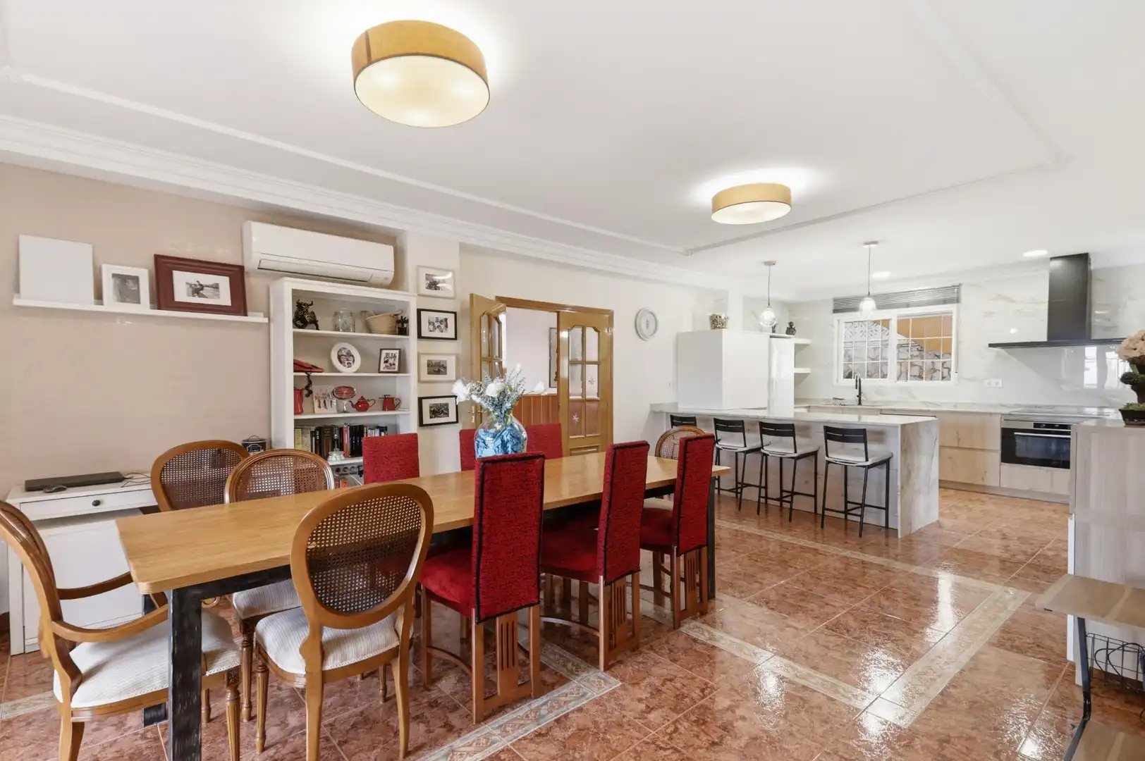 Comedor de Casa o chalet en venta en Torrent con Aire acondicionado, Calefacción y Jardín privado