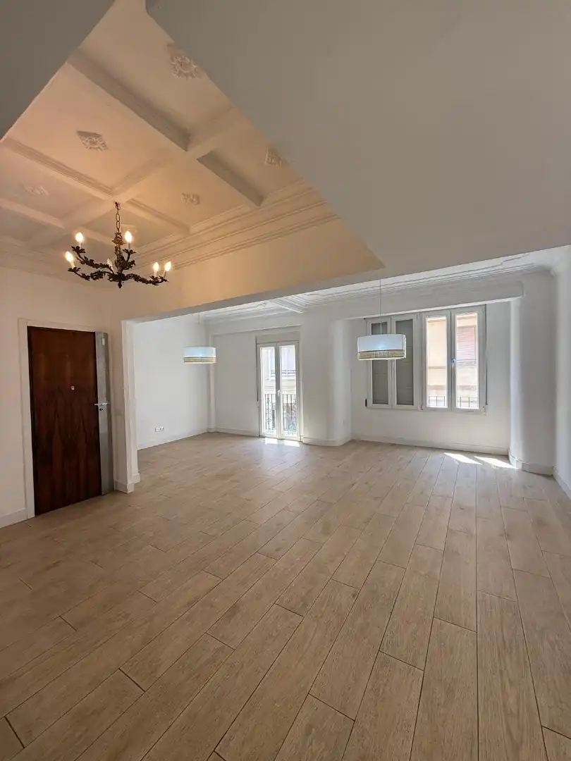 Living room of Flat for rent in Valencia  with Air Conditioner, Heating and Parquet flooring