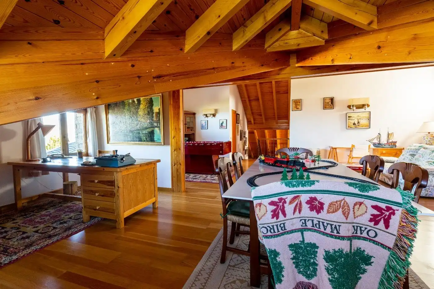 Menjador de Casa o xalet en venda en Alp amb Calefacció i Traster