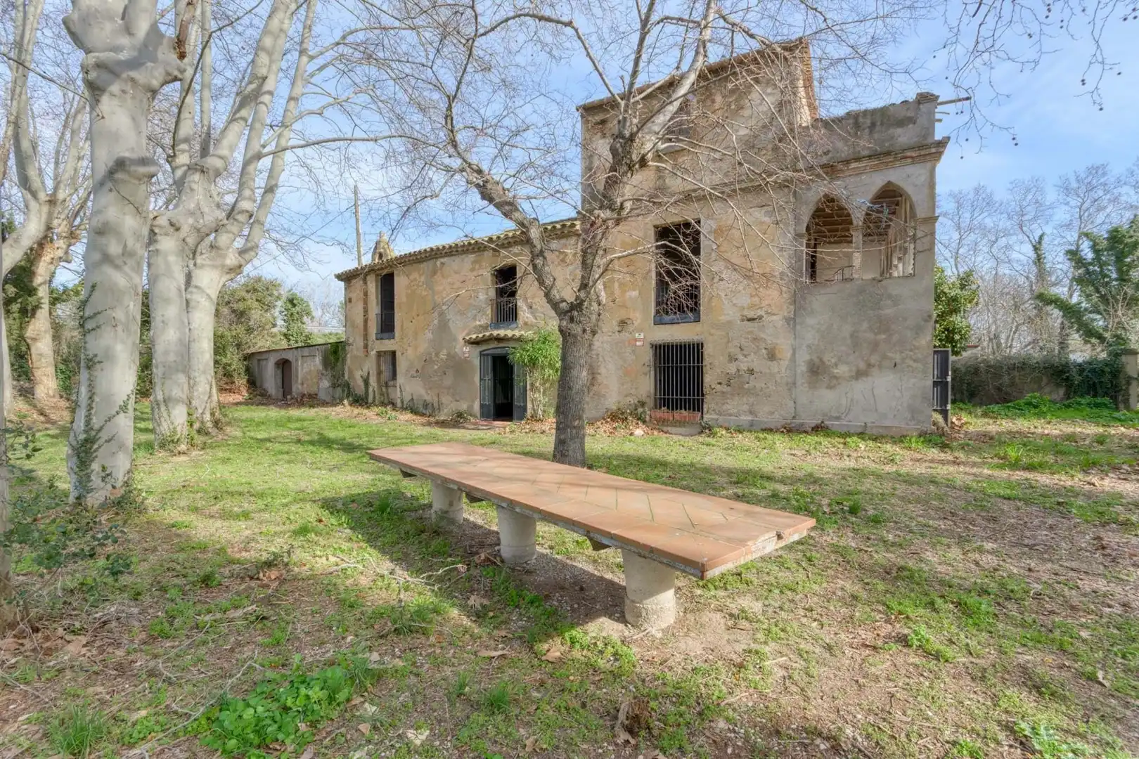 Vista exterior de Finca rústica en venta en Castelló d'Empúries con Trastero