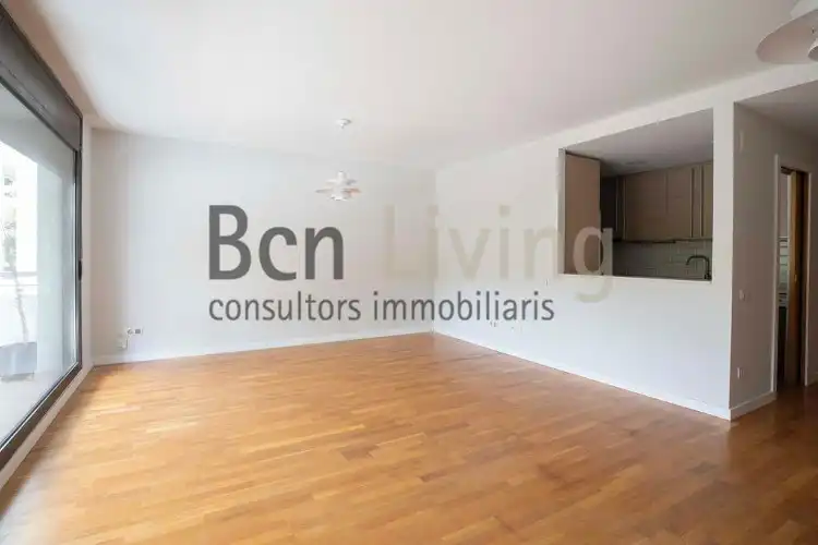 Pis de lloguer a Carrer de Bac de Roda, 102, Provençals del Poblenou