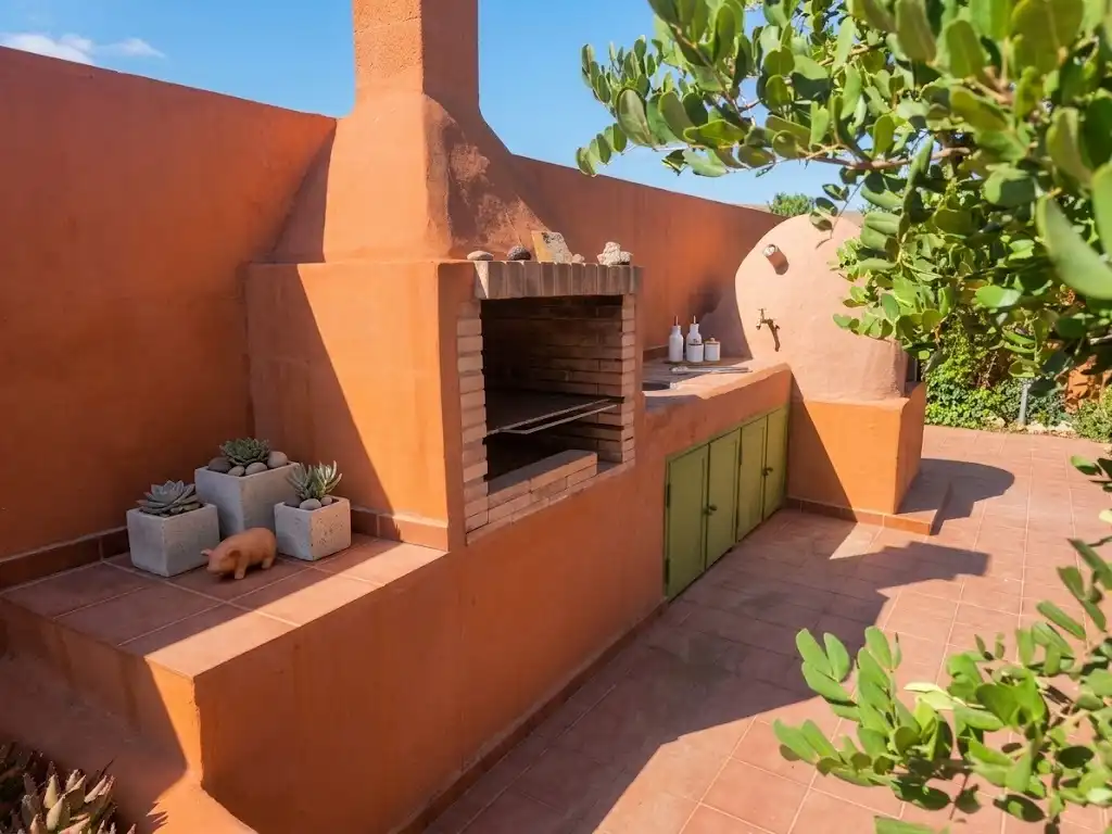 Terrassa de Casa o xalet en venda en La Oliva amb Jardí privat, Terrassa i Moblat