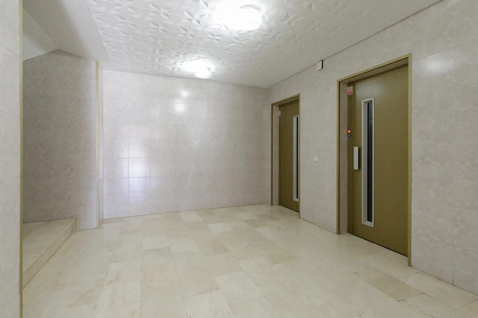 Piso en venta en Granada con Aire acondicionado y Terraza