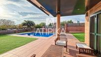 Garden of House or chalet for sale in Cabrera de Mar  with Air Conditioner, Swimming Pool and Balcony