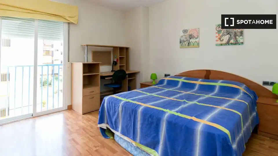 Room in Parque Nueva Granada