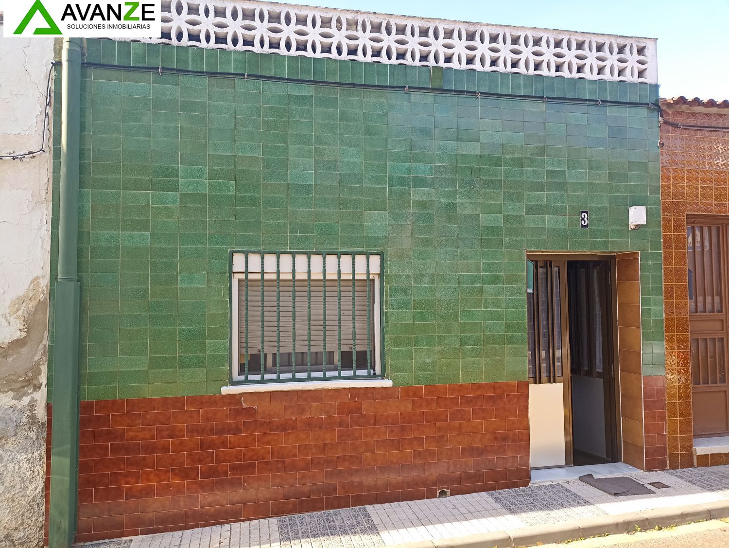 Vista exterior de Casa o xalet en venda en Mérida amb Terrassa