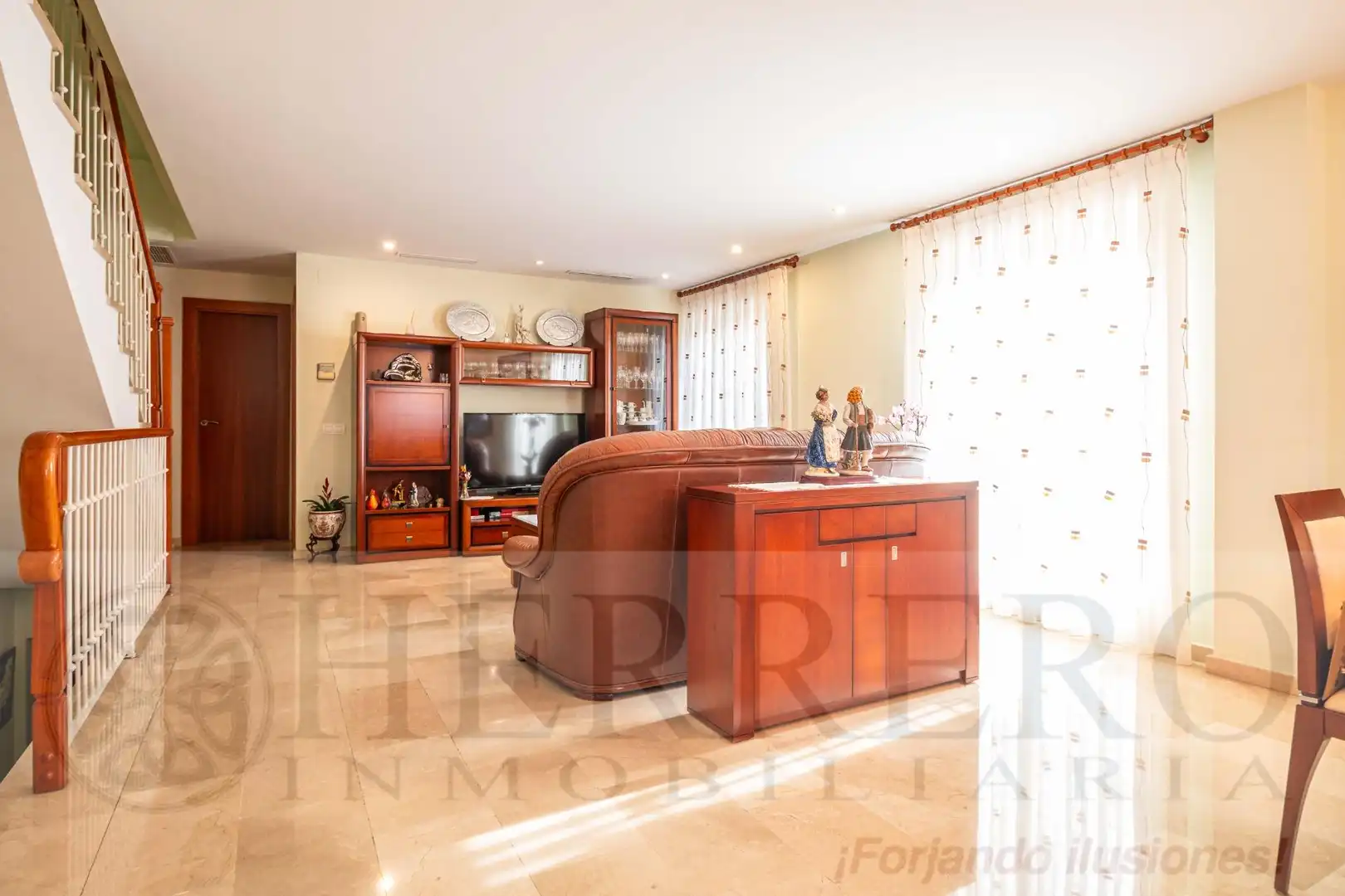 Sala de estar de Casa o chalet en venta en Gandia con Aire acondicionado, Calefacción y Jardín privado