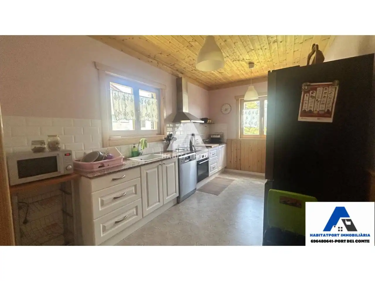 Cocina de Casa o chalet en venta en La Coma i la Pedra con Calefacción, Jardín privado y Parquet