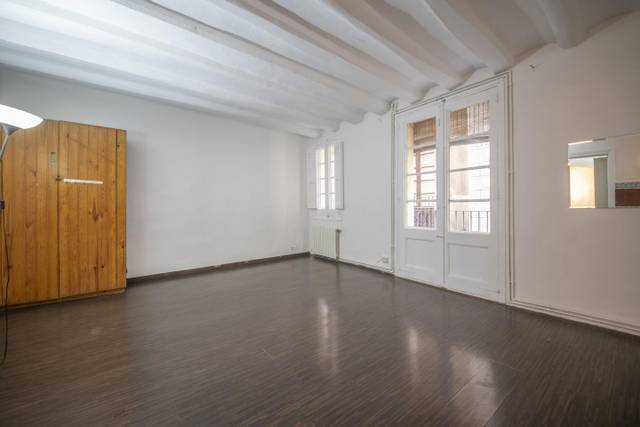 Piso en Venta en Carrer d'en Roca en Barri Gòtic