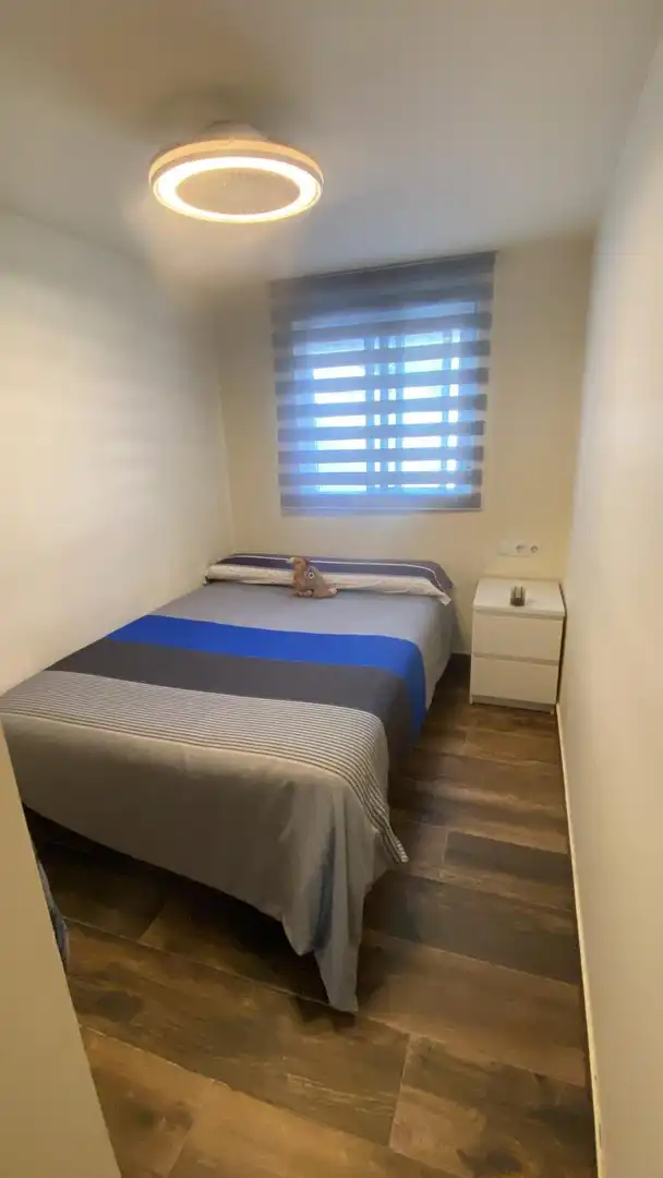 Dormitori de Casa o xalet en venda en La Pobla de Vallbona amb Aire condicionat, Terrassa i Piscina comunitària