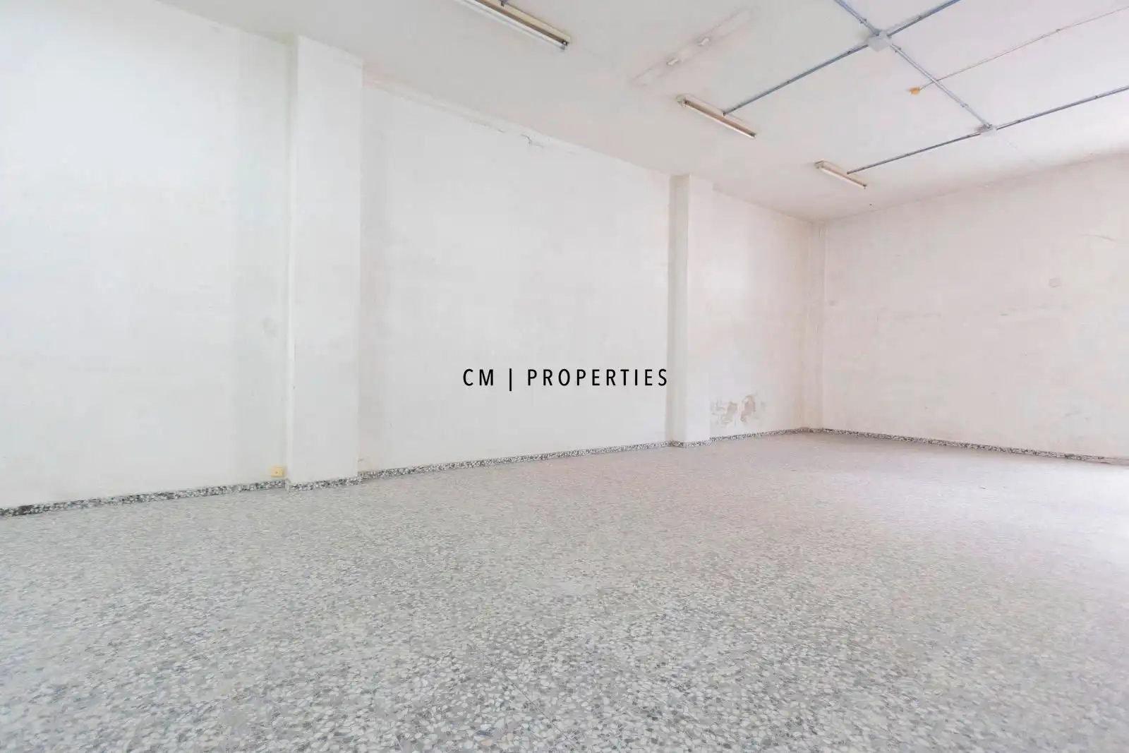 Business premises for sale in Juan Llorens, imagen 11