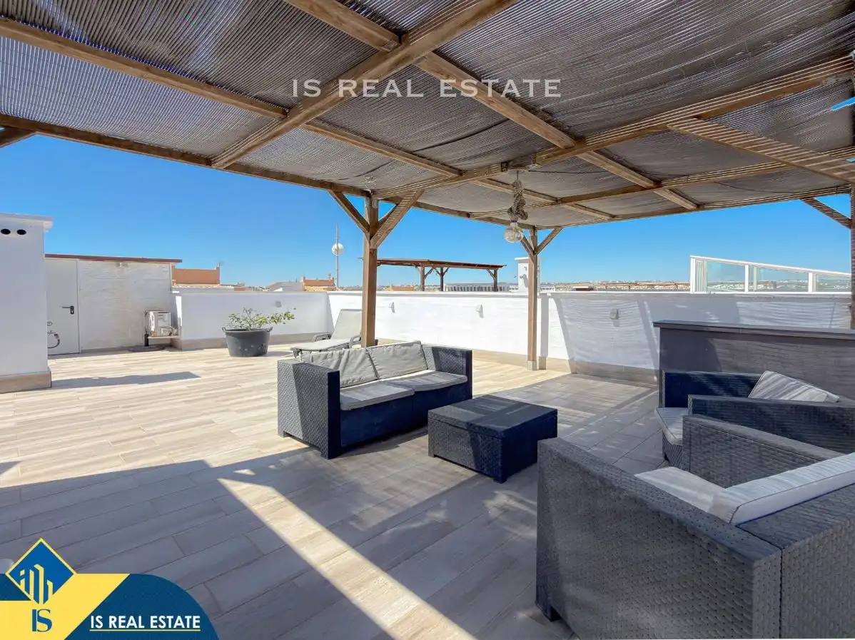 Ático con piscina en venta en Orihuela Costa, imagen 3