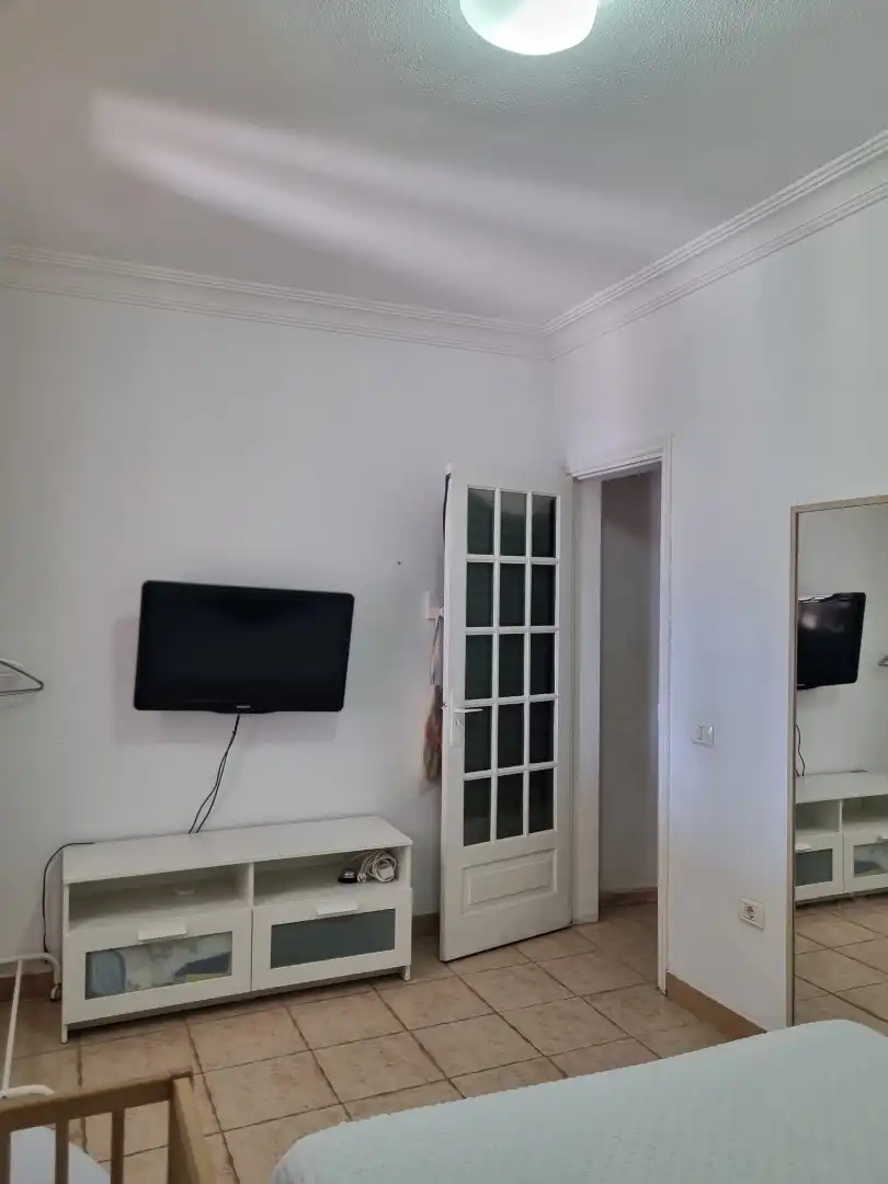 Habitación de Piso en venta en El Rosario con Amueblado y Piscina comunitaria