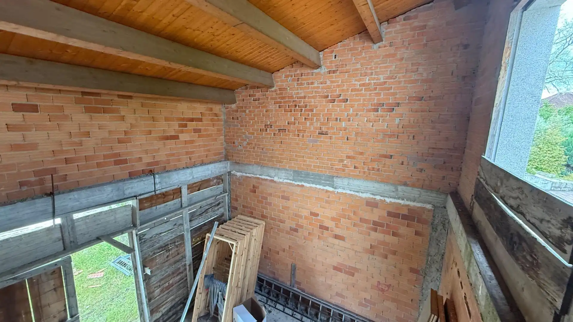 Casa adosada en venta en Allariz con Calefacción, Jardín privado y Terraza