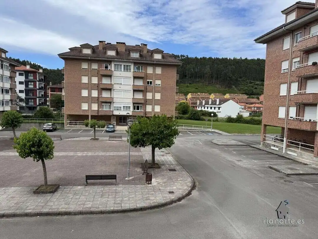 Parkplatz von Wohnung zum Verkauf in Ribadesella mit Heizung und Balkon