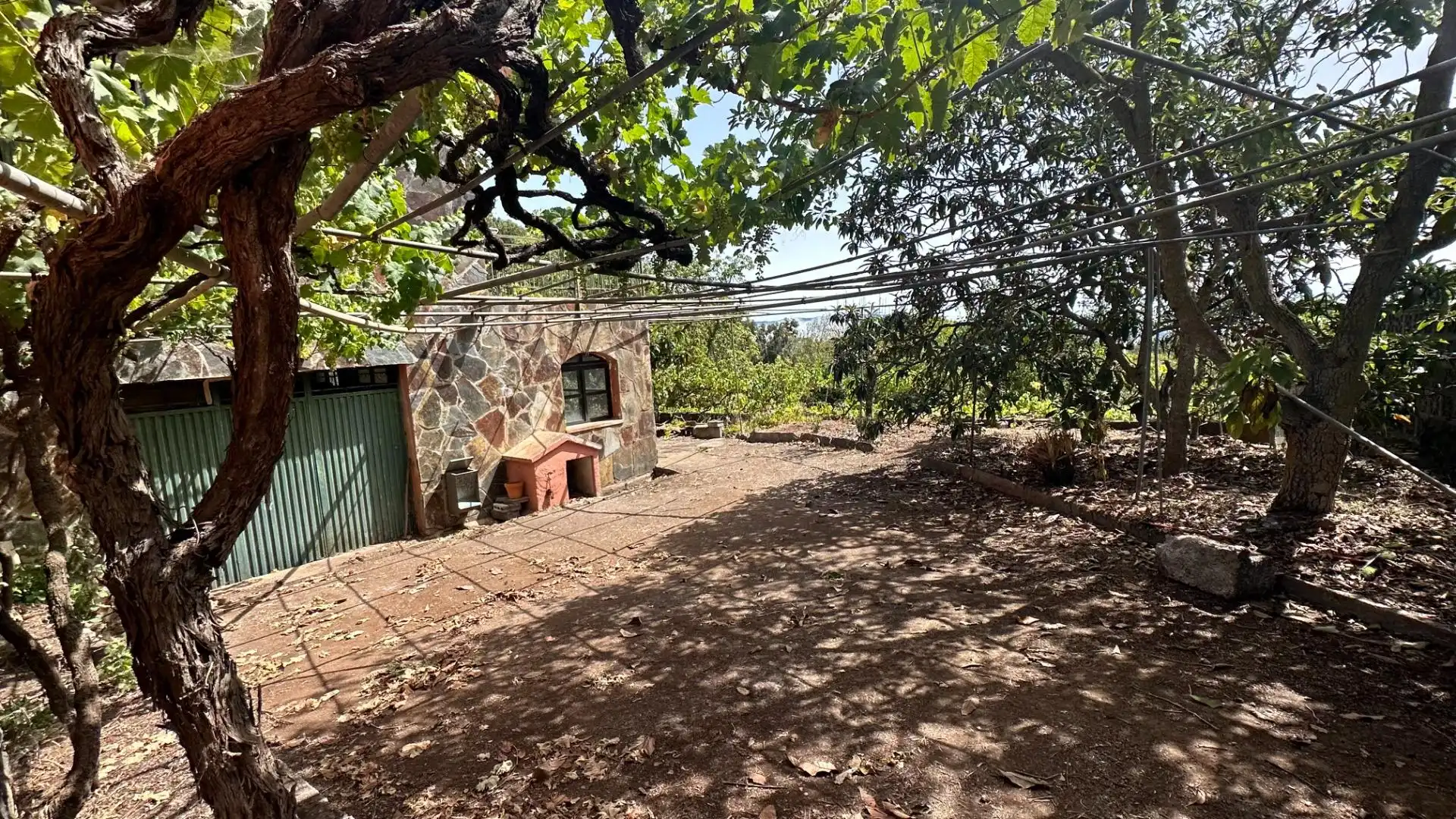 Finca rústica en venta en El Rosario con Jardín privado, Terraza y Alarma