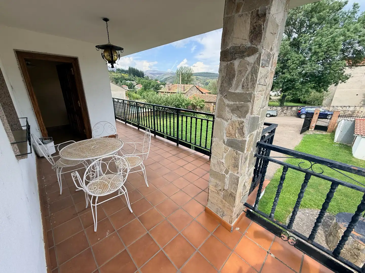 Terraza de Casa o chalet en venta en Soto y Amío con Calefacción, Jardín privado y Parquet