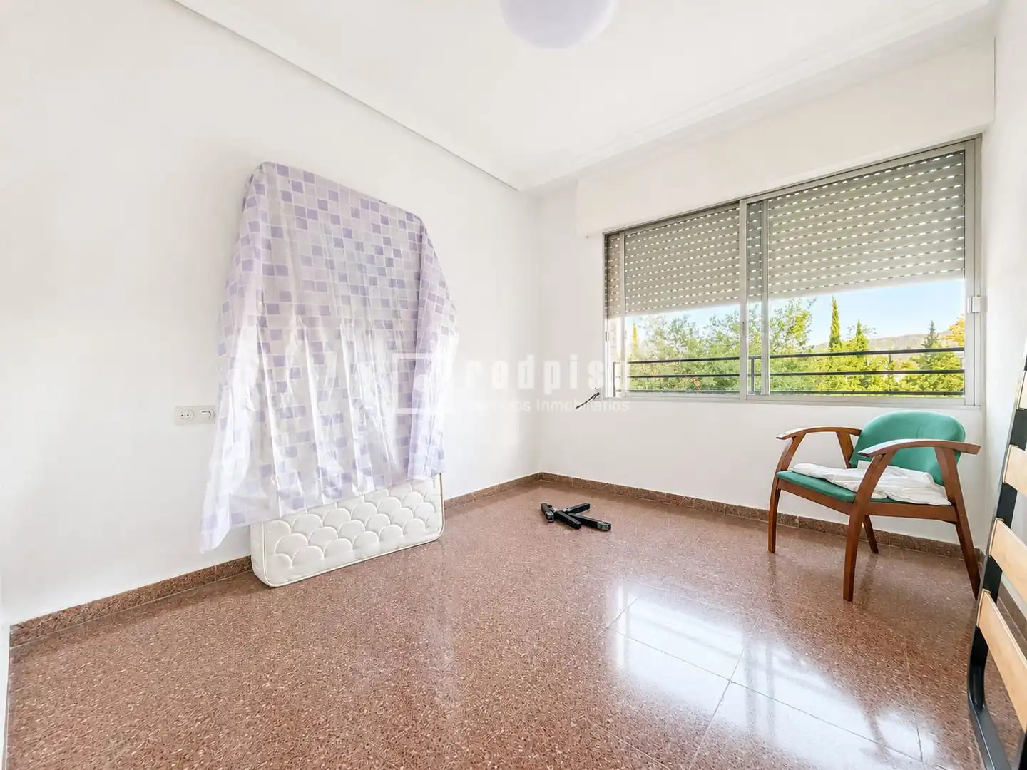 Habitación de Piso de alquiler en Murcia con Calefacción, Jardín privado y Terraza