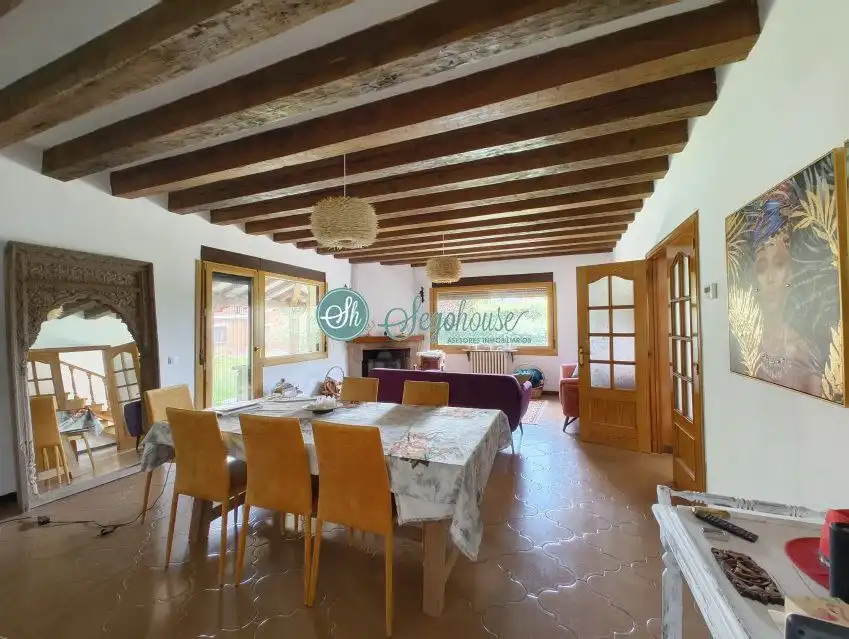 Dining room of Houses for sale in Segovia  with Heating