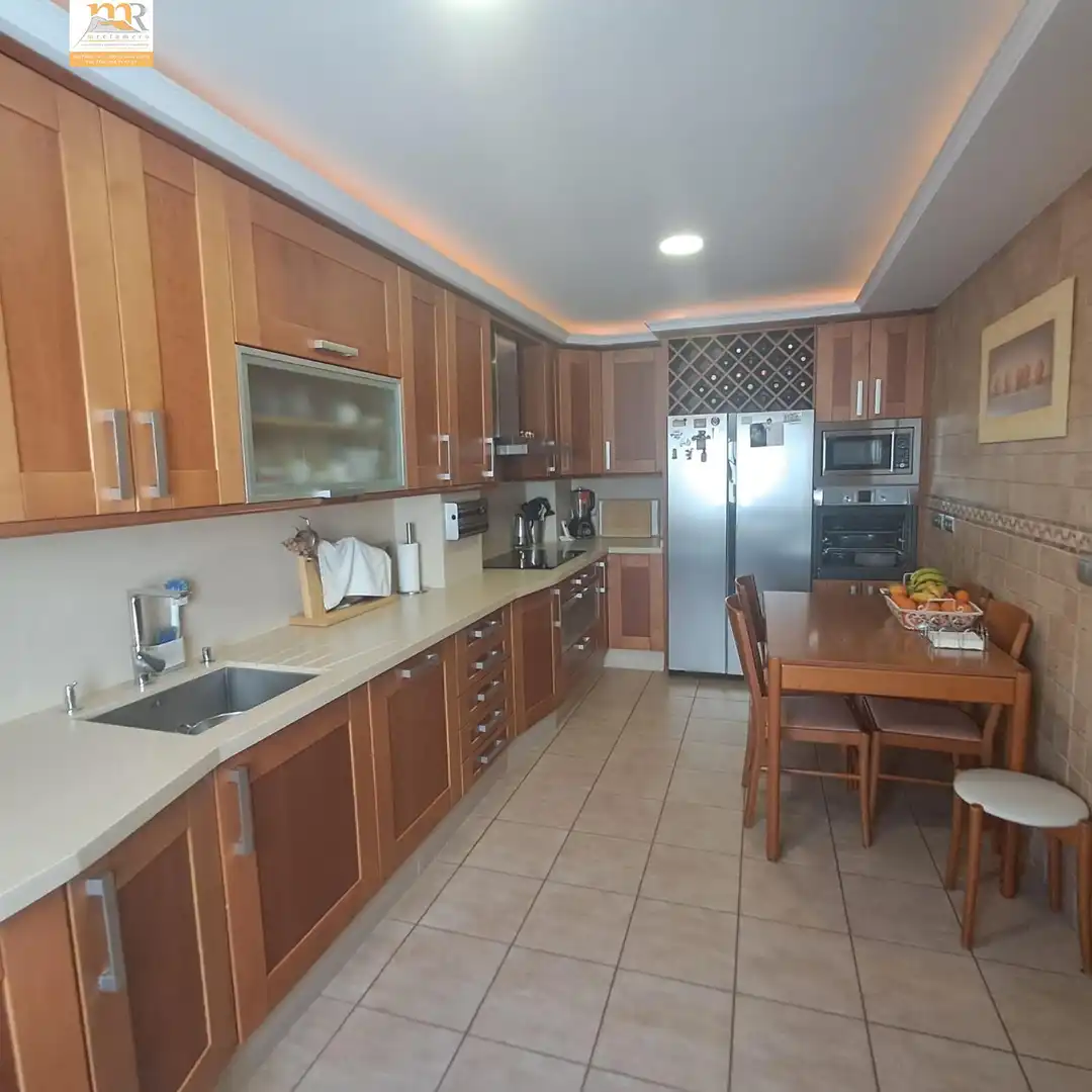 Kitchen of Attic for sale in Estepona