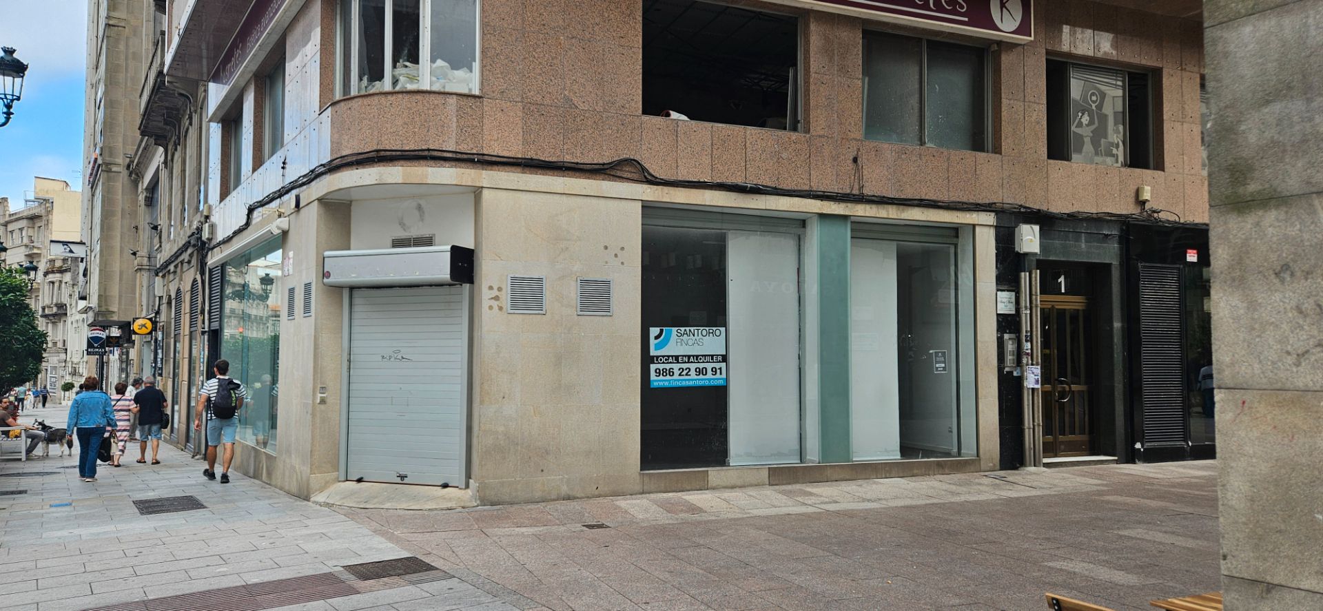 Local de alquiler en Vigo  con Aire acondicionado y Internet