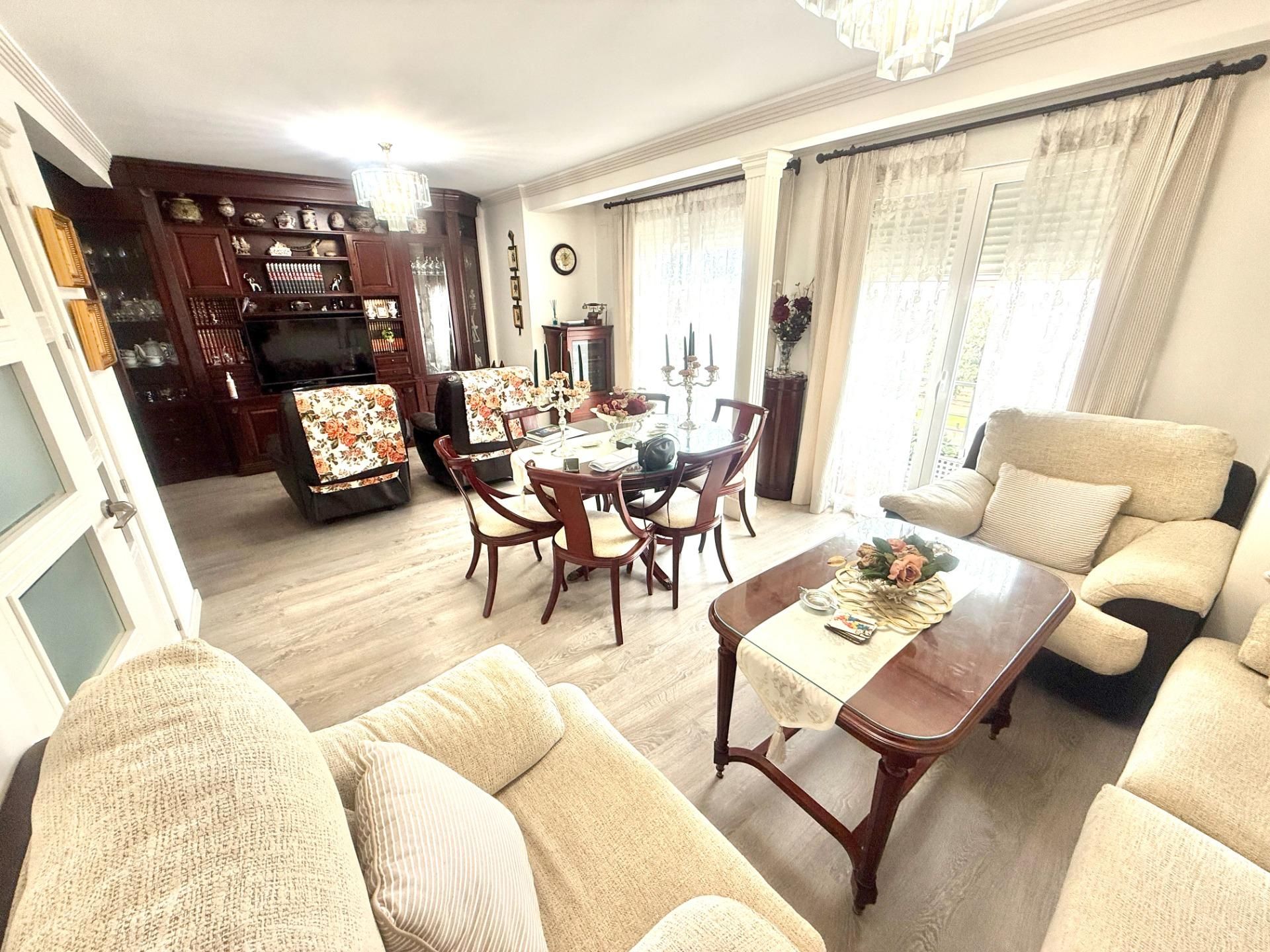 Sala de estar de Piso en venta en  Córdoba Capital con Aire acondicionado, Terraza y Balcón