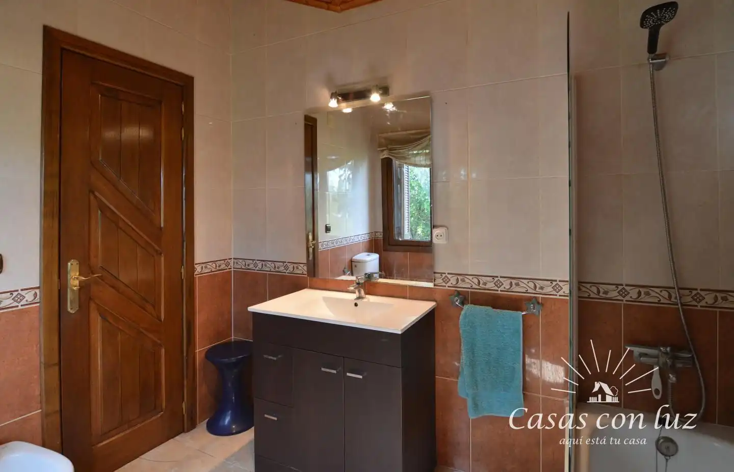Baño de Casa o chalet en venta en Zaragoza con Aire acondicionado, Calefacción y Jardín privado