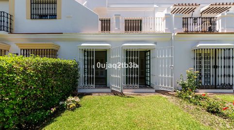 Foto 3 von Einfamilien-Reihenhaus zum Verkauf in Aloha, Marbella