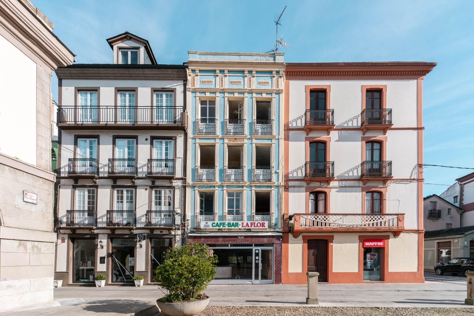 Exterior view of Building for sale in Vegadeo
