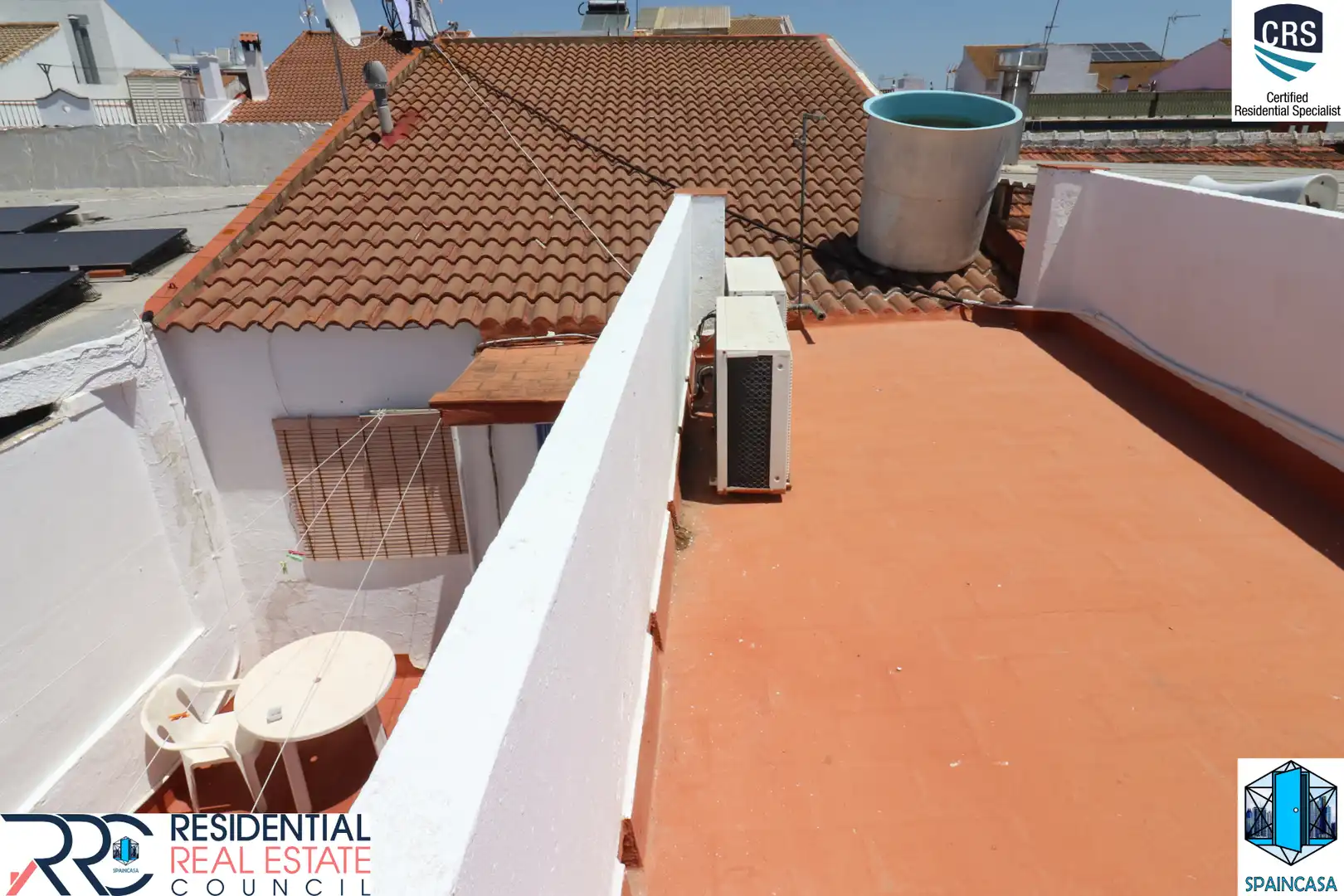 Vista exterior de Casa o xalet en venda en Aljaraque amb Aire condicionat