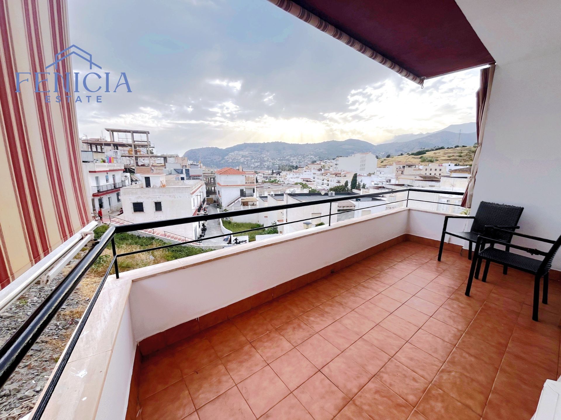 Vista exterior de Piso en venta en Almuñécar con Terraza y Trastero