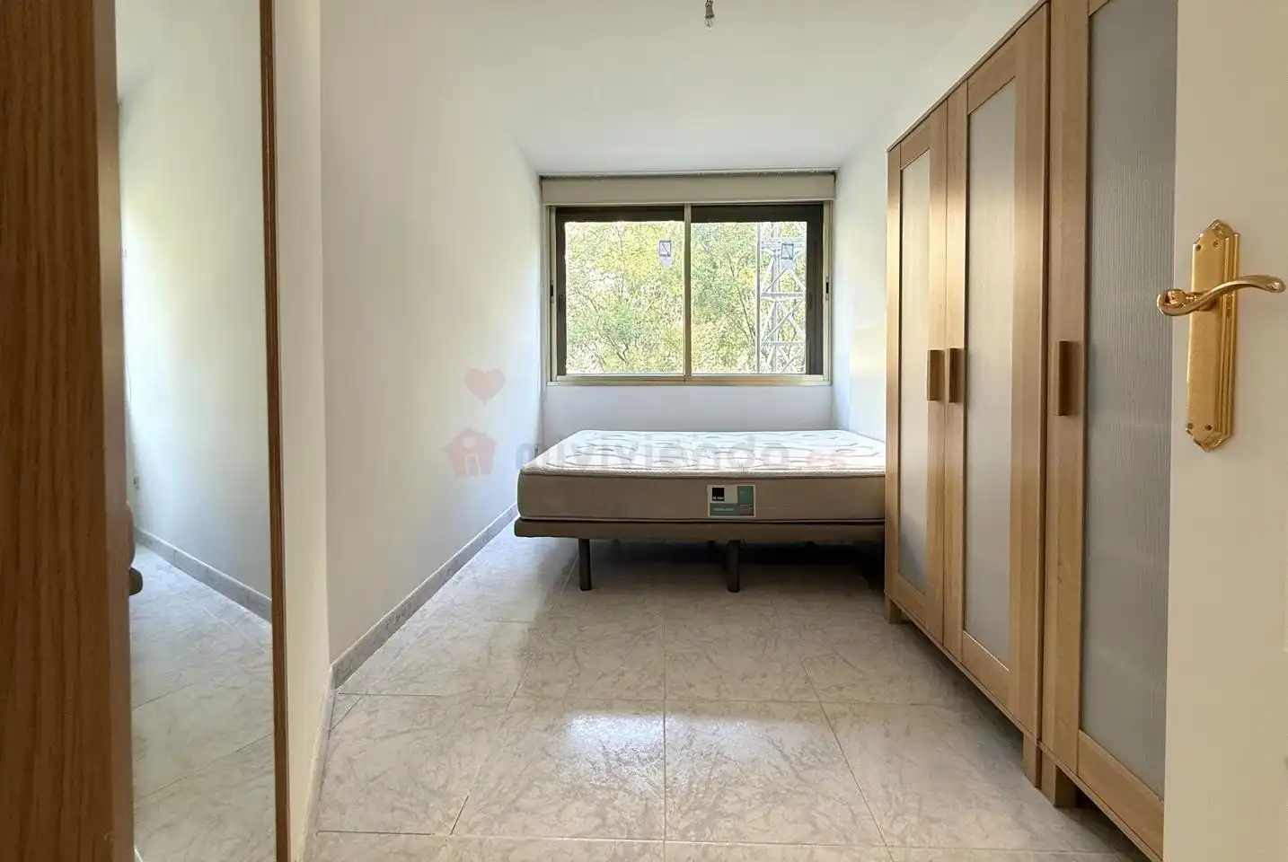 Habitación de Apartamento de alquiler en Madrid con Aire acondicionado, Calefacción y Piscina