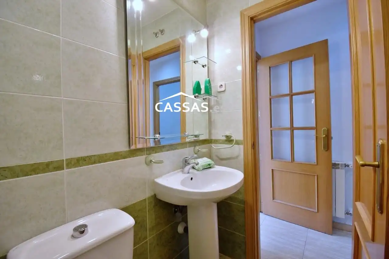 Baño de Planta baja en venta en Torrejón de Ardoz con Aire acondicionado y Piscina comunitaria