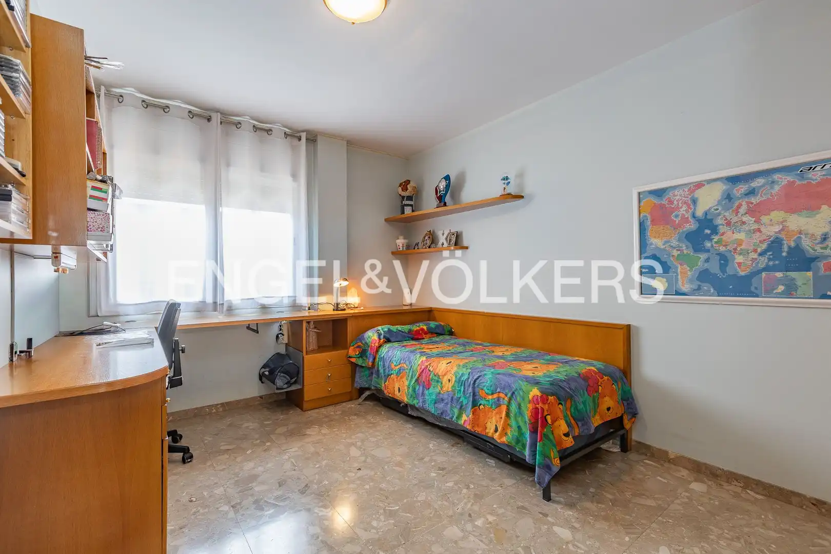 Bedroom of Houses for sale in Terrassa  with Air Conditioner, Heating and Private garden