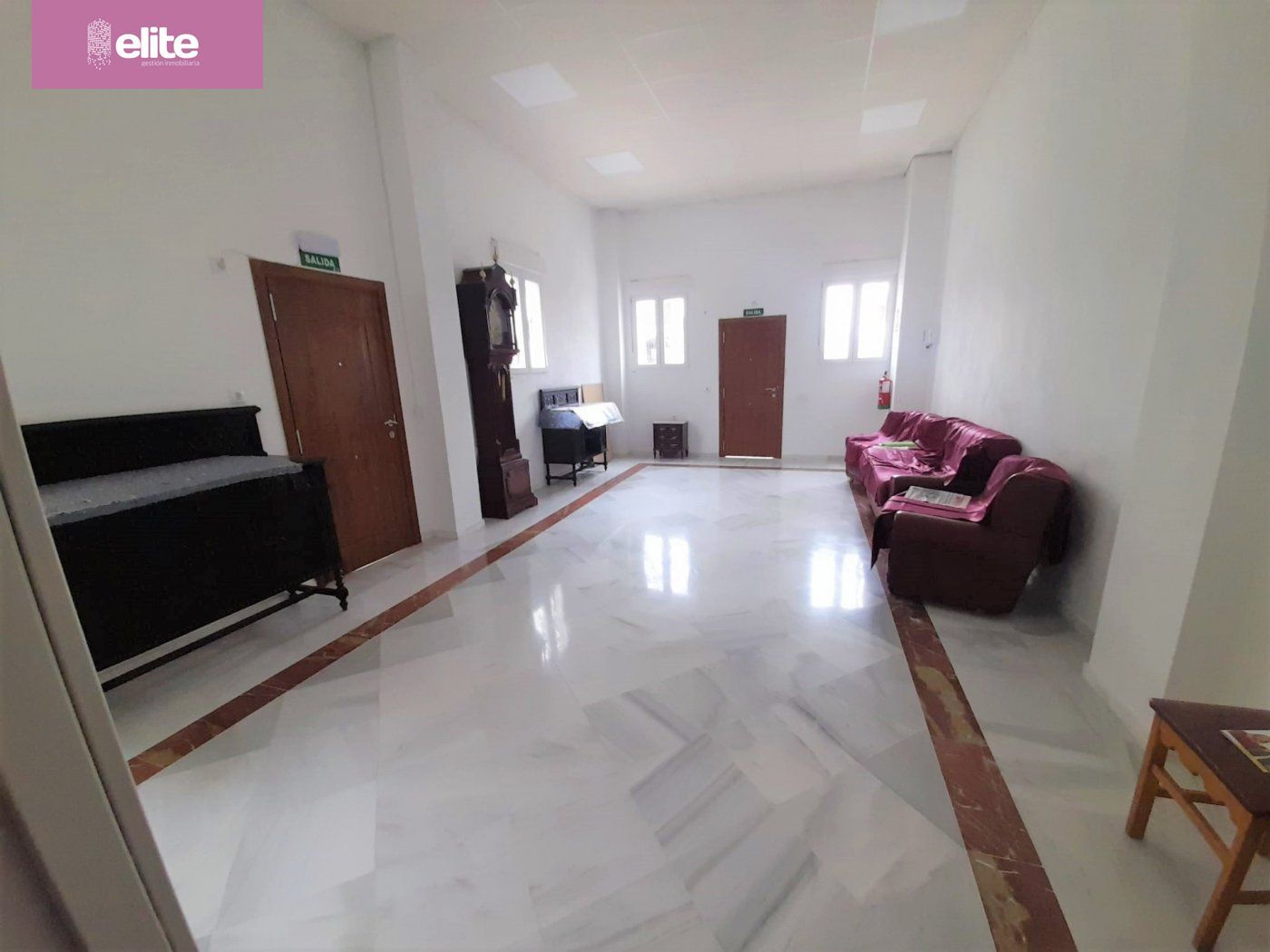 Premises to rent in Divina Pastora - La Yeguada