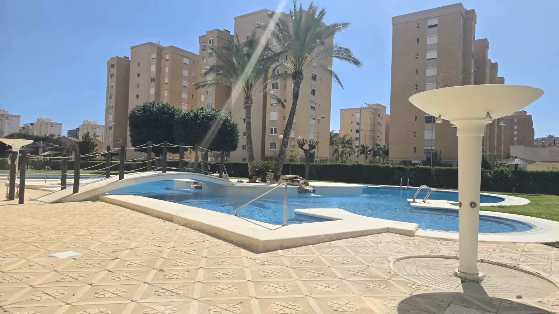 Àtic amb piscina en venda a Avenida de Gijón