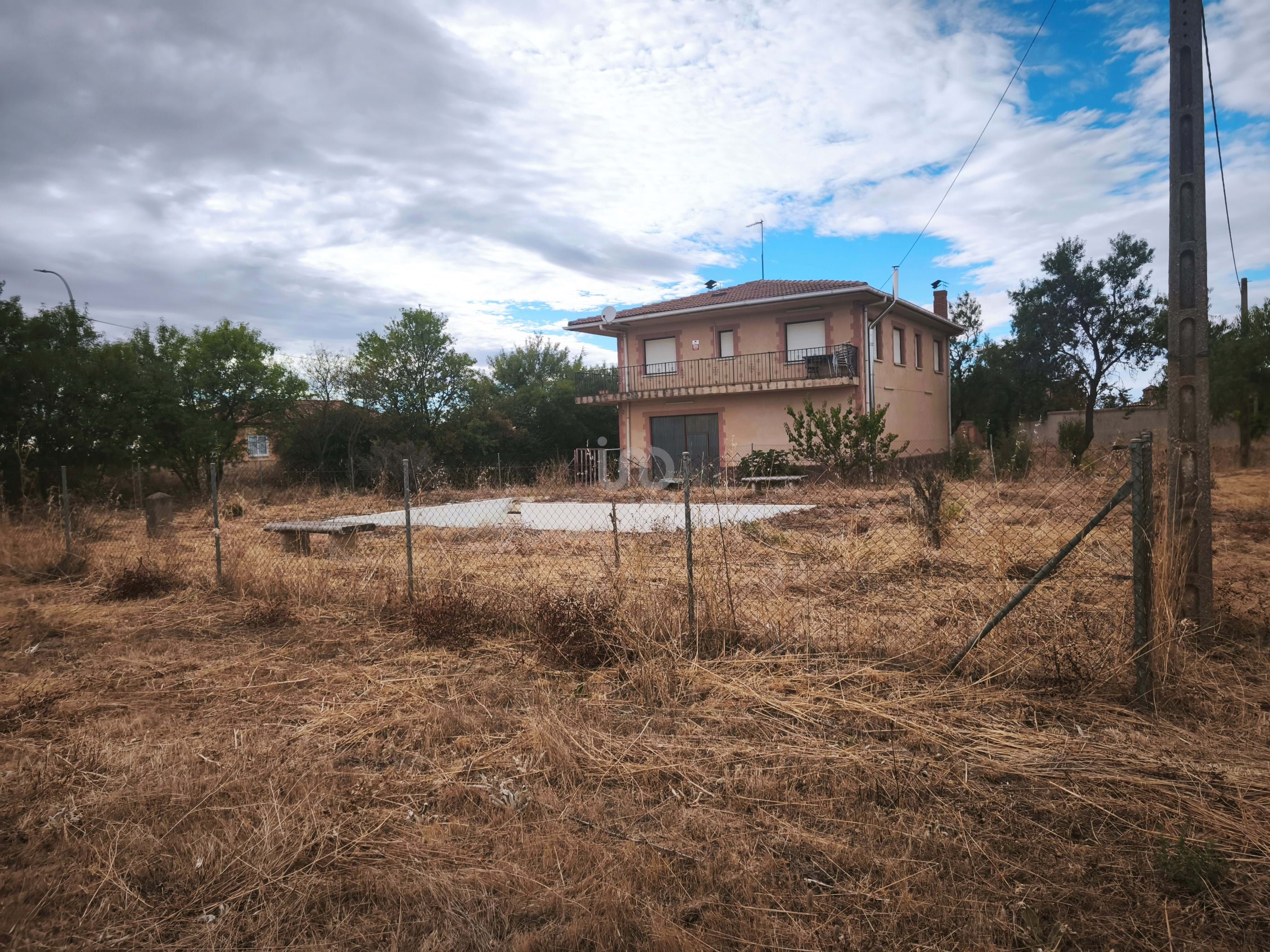 Casa o xalet en venda en Grajal de Campos amb Calefacció, Terrassa i Piscina