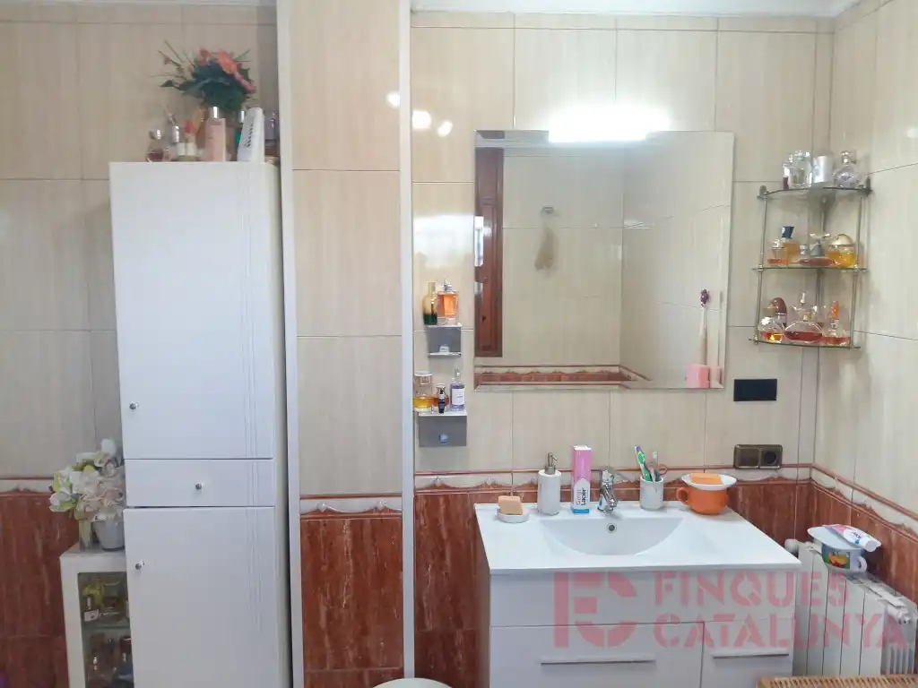 Bany de Casa o xalet en venda en Vilobí d'Onyar