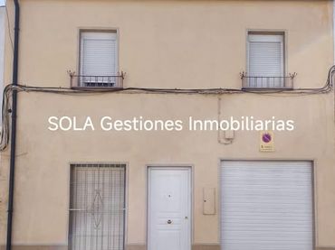 Casa en venda a Torreperogil