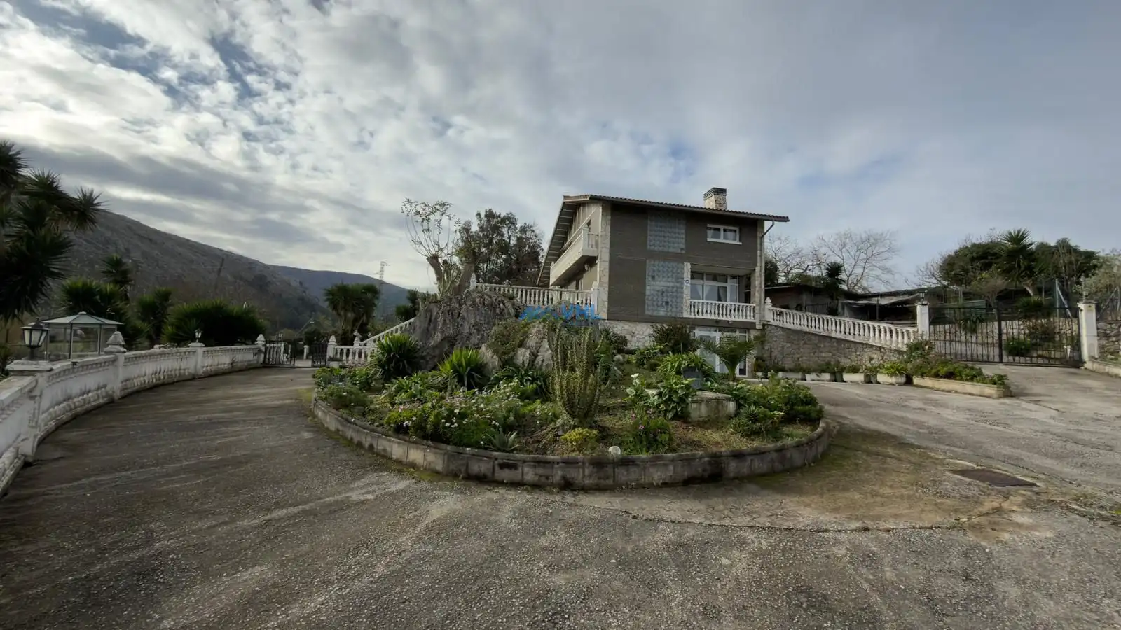 Casa amb jardí en venda a Barrio Sámano 86D, imagen 73