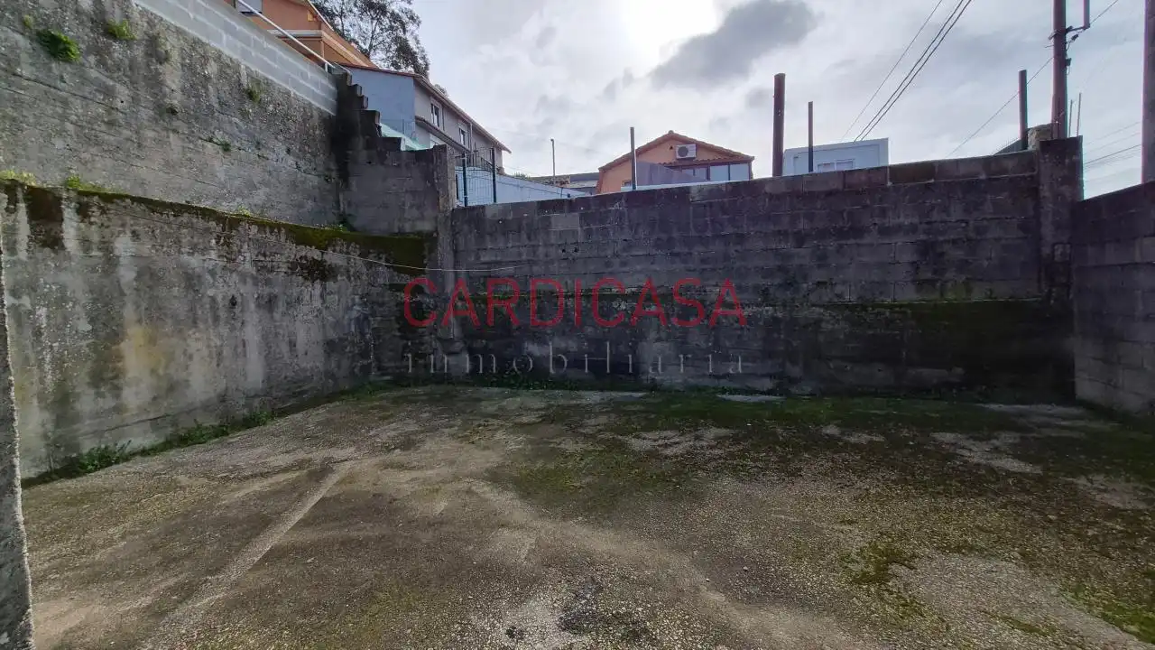 Parking de Casa o chalet en venta en Vigo  con Calefacción, Trastero y Amueblado