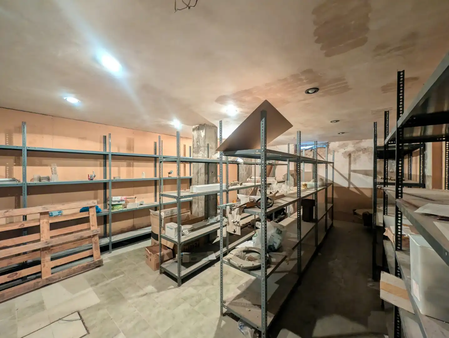 Commercial properties for sale in Campillos, Málaga