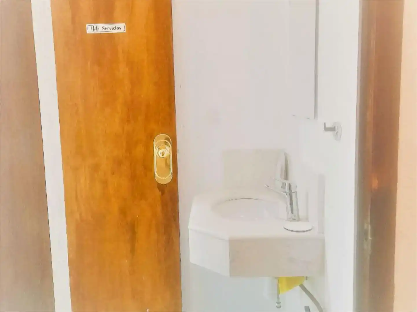 Bany de Local de lloguer en Delicias