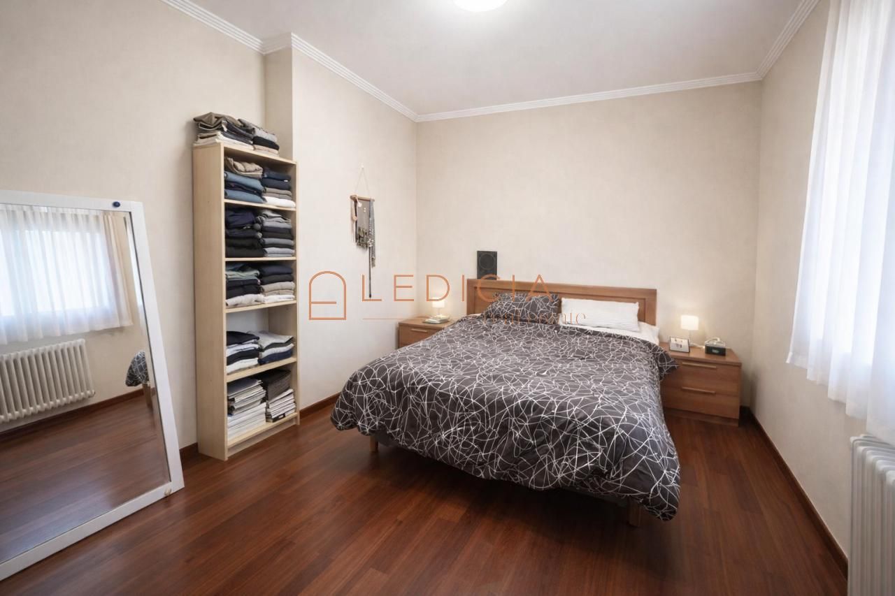 Bedroom of Flat for sale in Vigo   with Heating, Storage room and Furnished