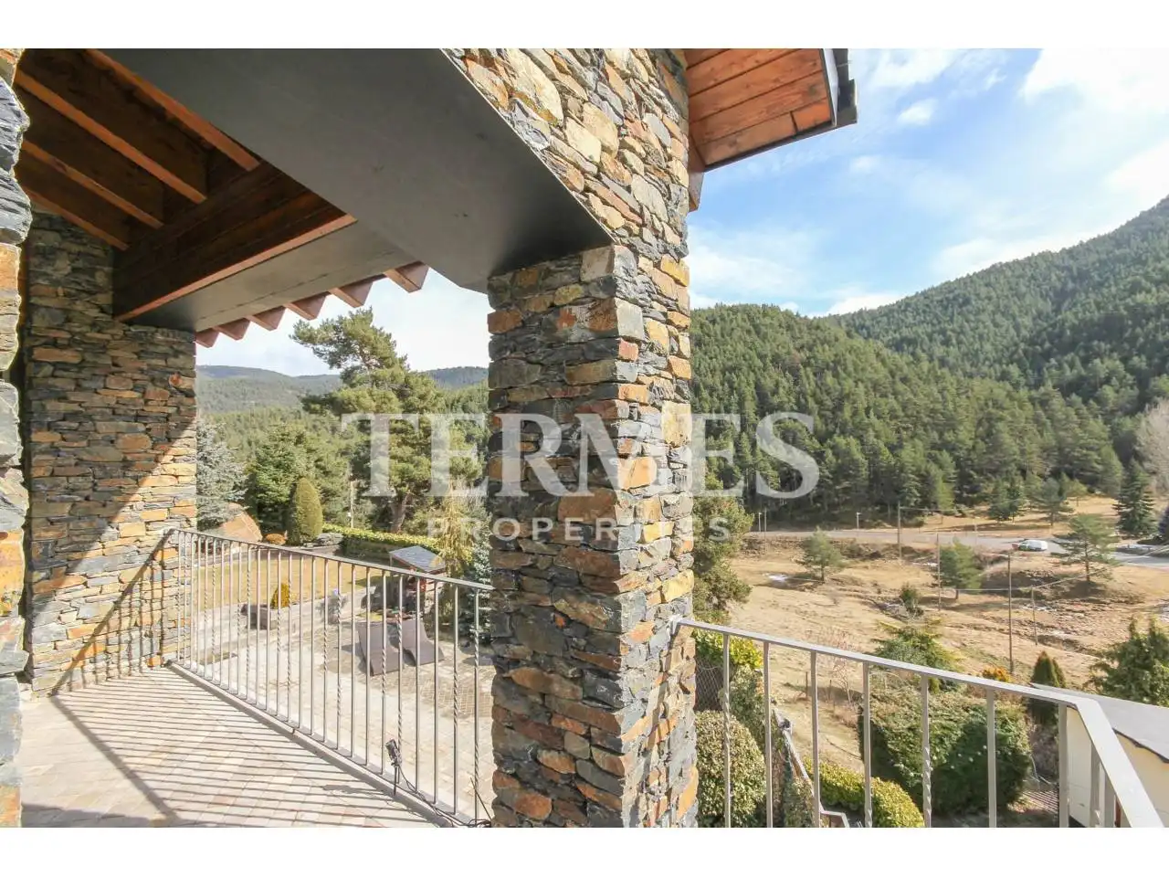 Terraza de Casa o chalet en venta en Alp con Calefacción, Jardín privado y Terraza