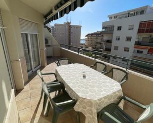 Terrassa de Apartament de lloguer en Fuengirola amb Aire condicionat i Piscina