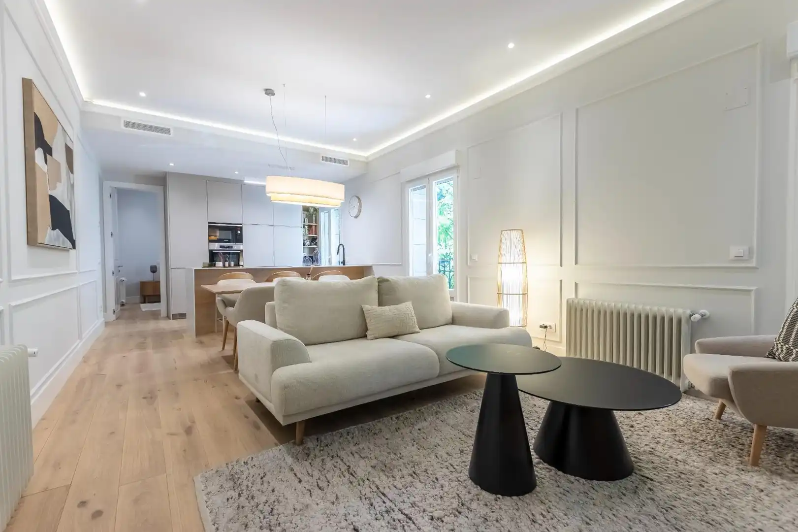 Sala de estar de Apartamento de alquiler en Madrid con Aire acondicionado, Calefacción y Amueblado
